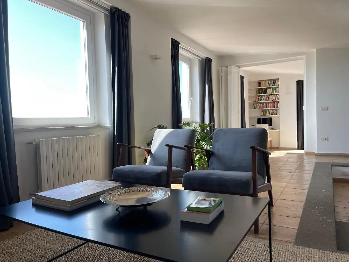 Attico Cedronio Apartment Naples Italy